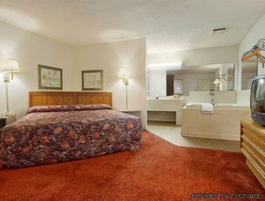 Sunset Inn Northlake シャーロット 部屋 写真